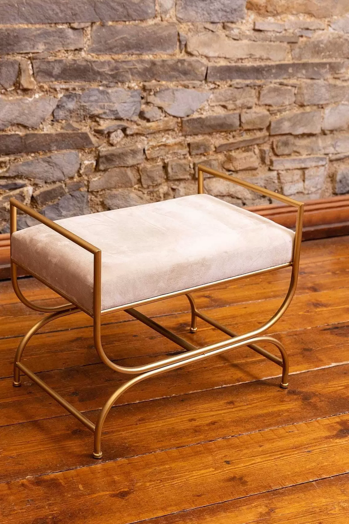 Carraig Donn HOME Brooke Upholstered Vanity Stool Outlet