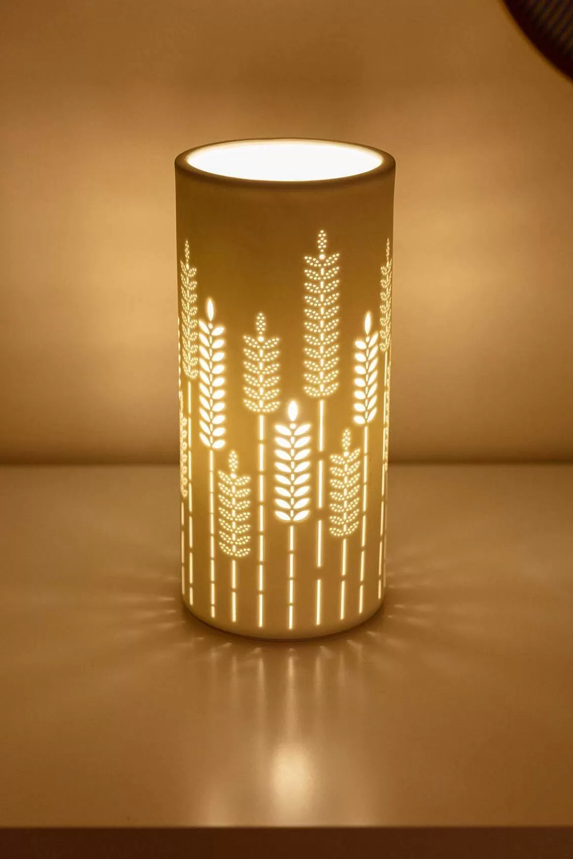 Carraig Donn HOME Ceramic Spring Led Table Lamp Online
