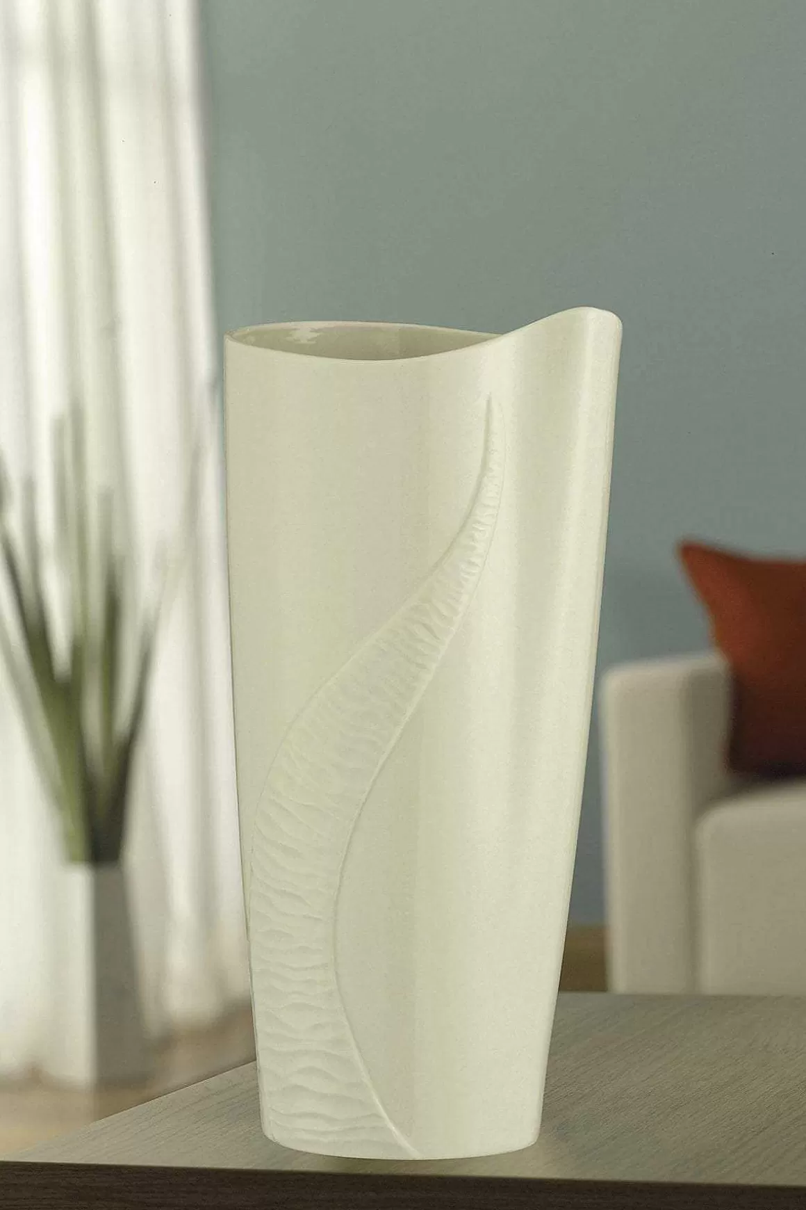 Belleek Ceramic Wave 13\\ Fashion