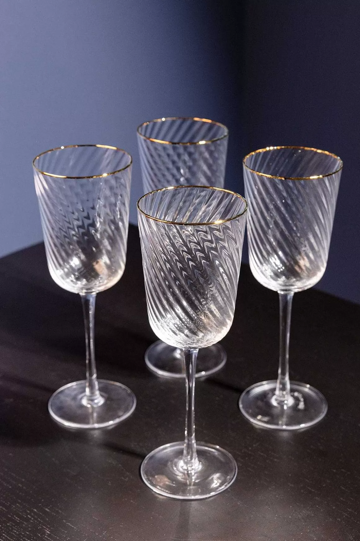 Atticus & Stone Gold Trimmed Wine Glass Set Of 4 Fashion