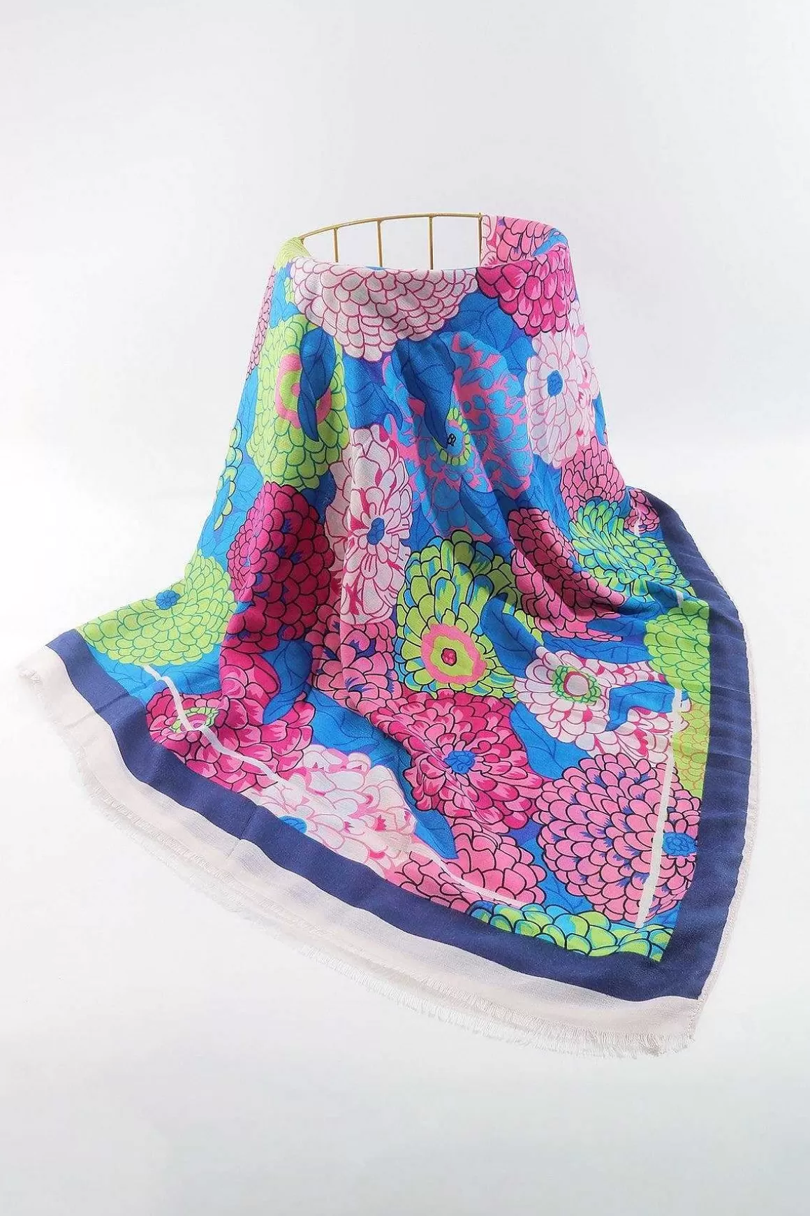 SOUL Accessories Hydrangea Print Scarf In Navy Outlet