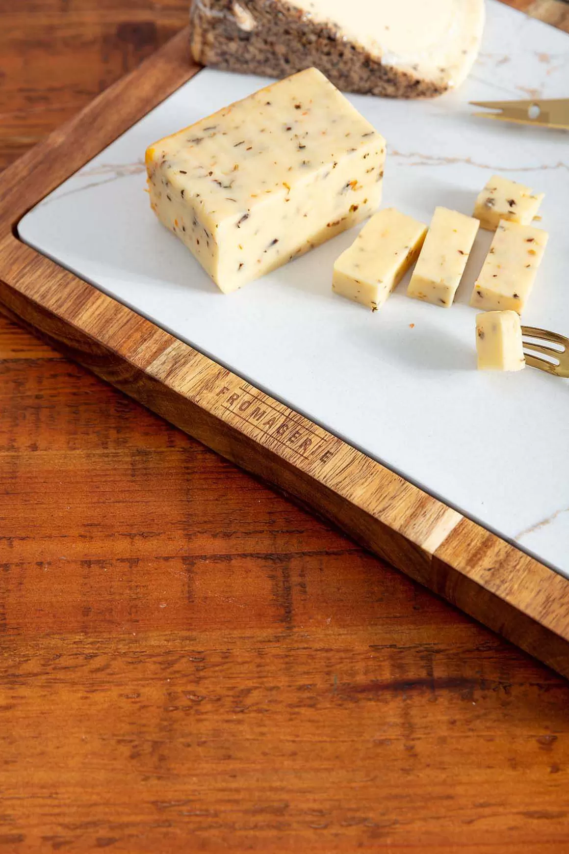 Carraig Donn HOME Large Marble Cheese Board Hot