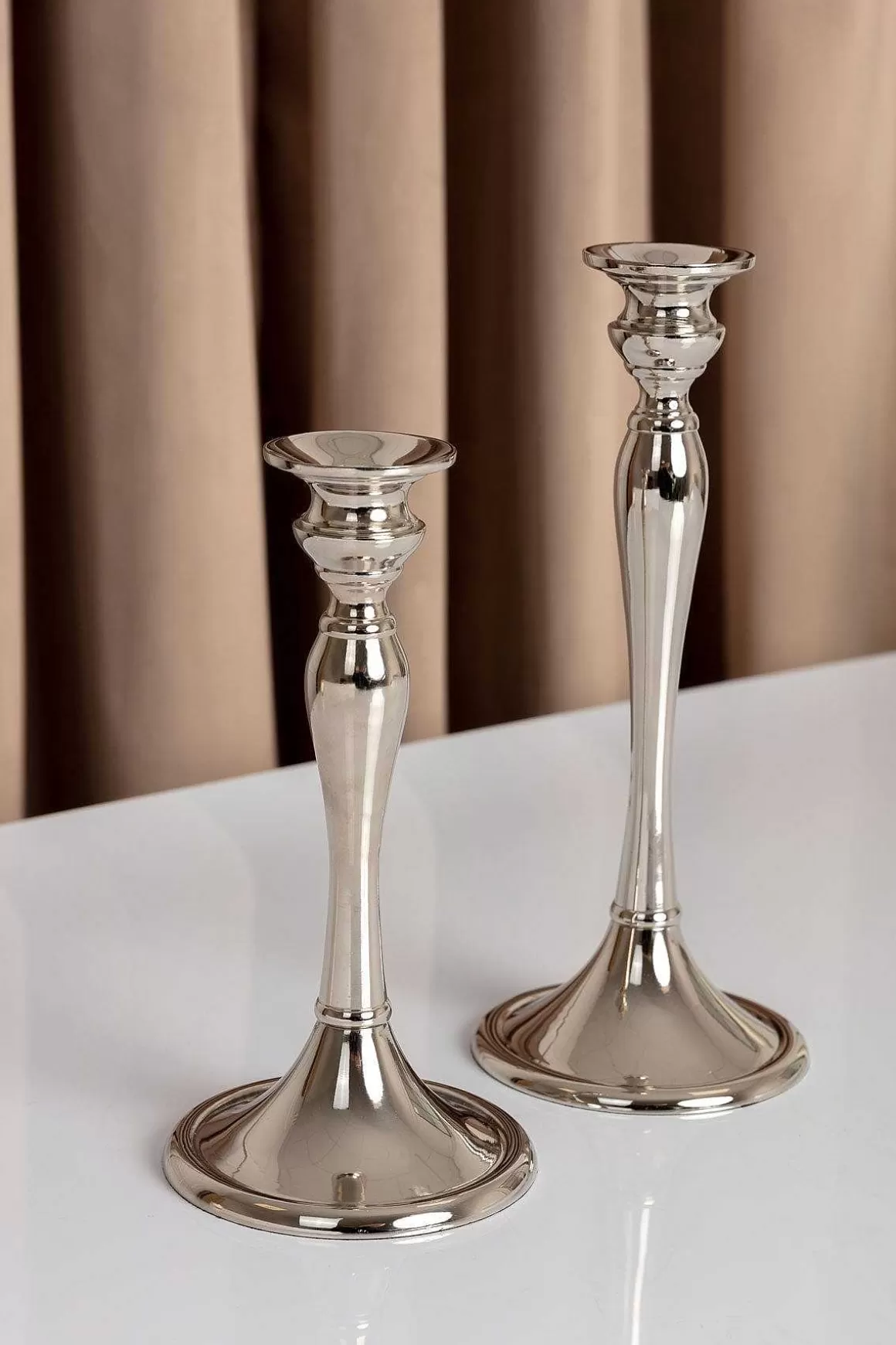 Carraig Donn HOME Medium Silver Dinner Candle Holder Flash Sale