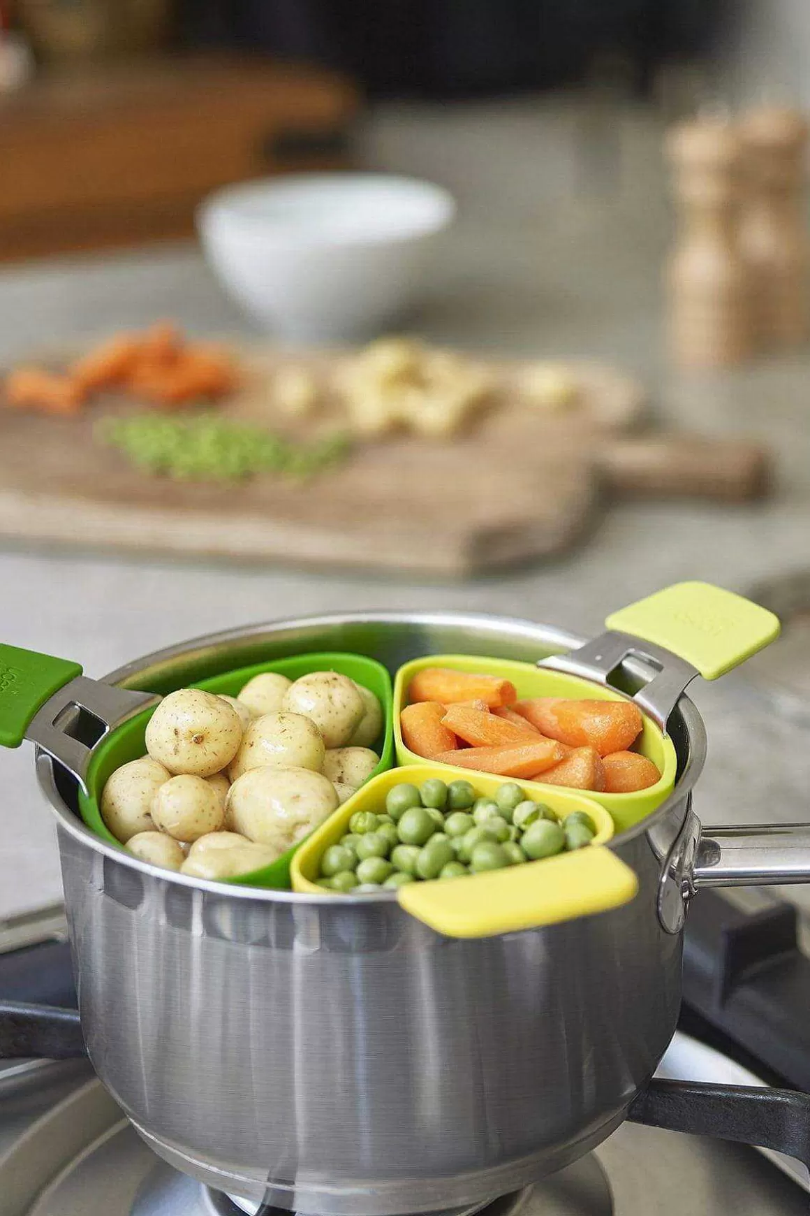 Joseph Joseph Nest Steam In Green Flash Sale