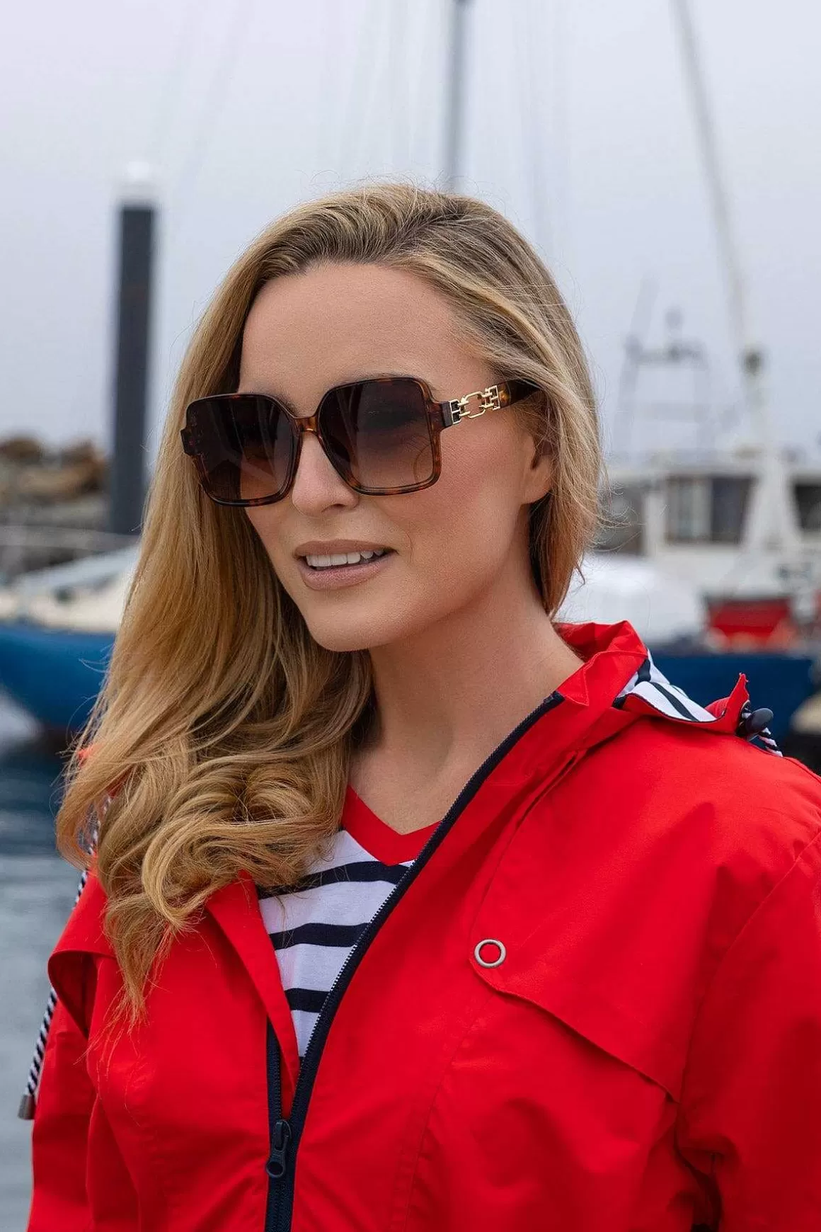 SOUL Accessories Oversized Tortoise Shell Sunglasses With Gold Detail Shop