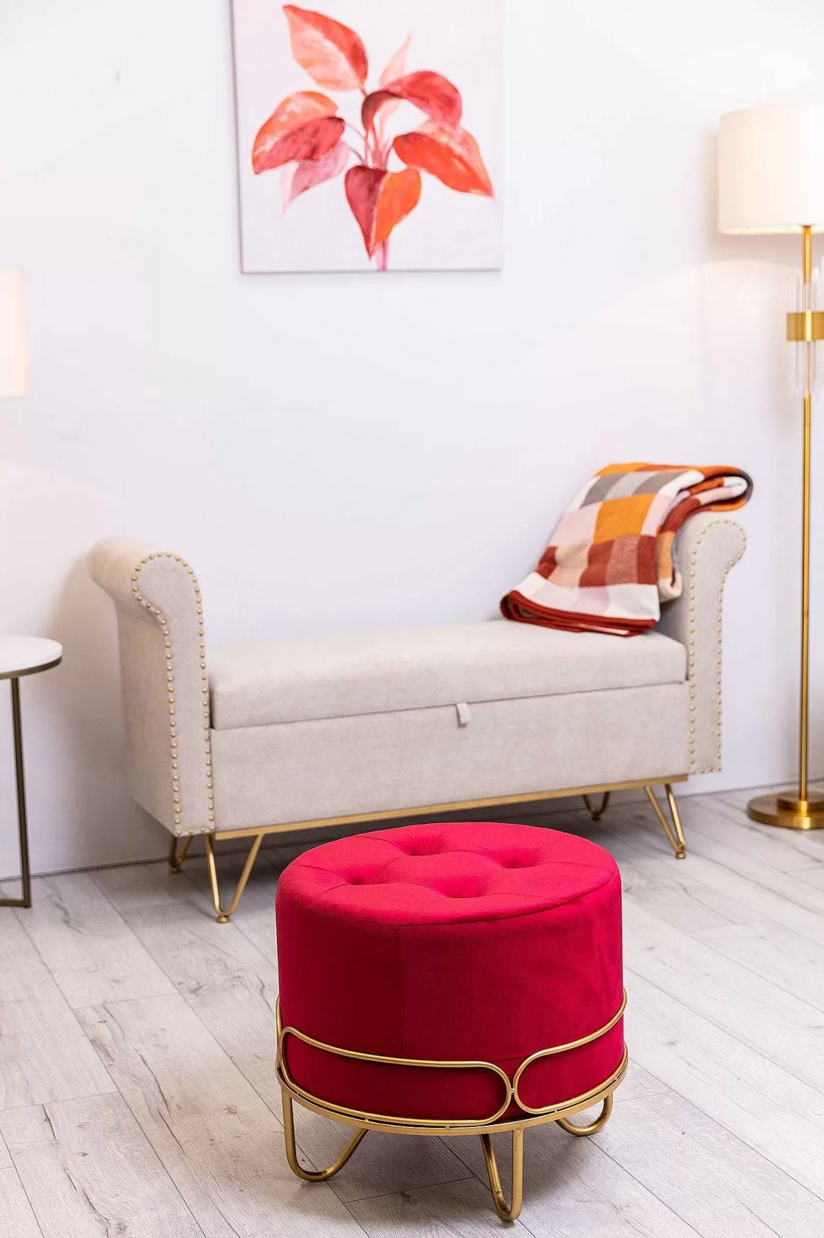 Carraig Donn HOME Red Urban Leaf Canvas Wall Art Flash Sale