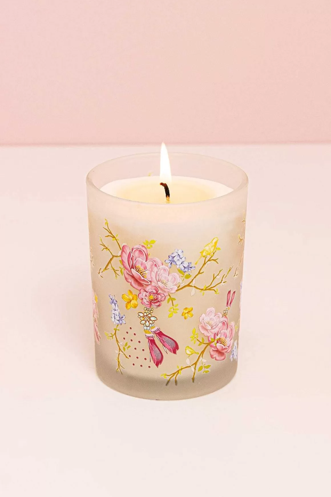 Rosa Belle Lavender & Jasmine Candle Hot