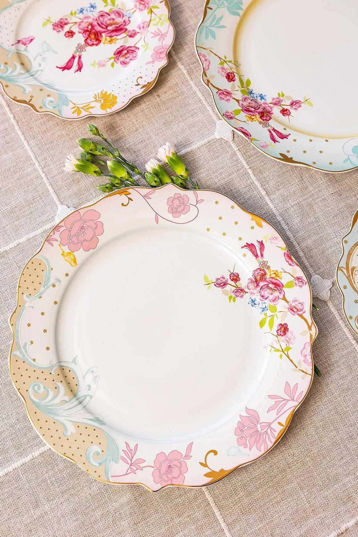 Rosa Belle Pink Dinner Plate Online