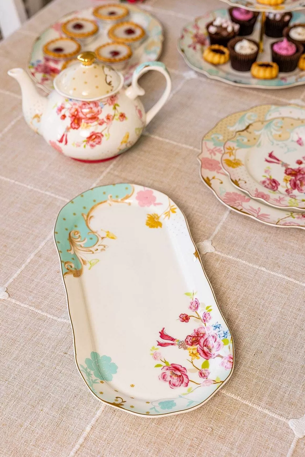 Rosa Belle Sandwich Platter Flash Sale