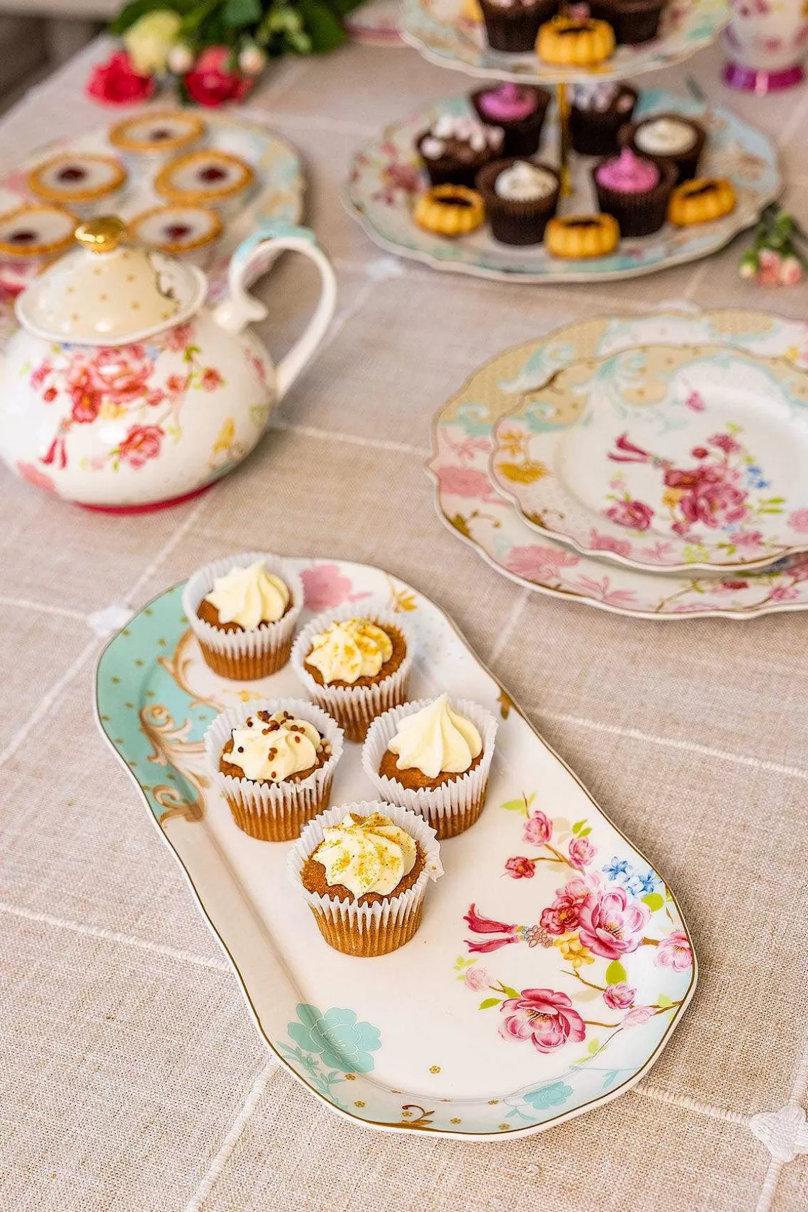 Rosa Belle Sandwich Platter Flash Sale