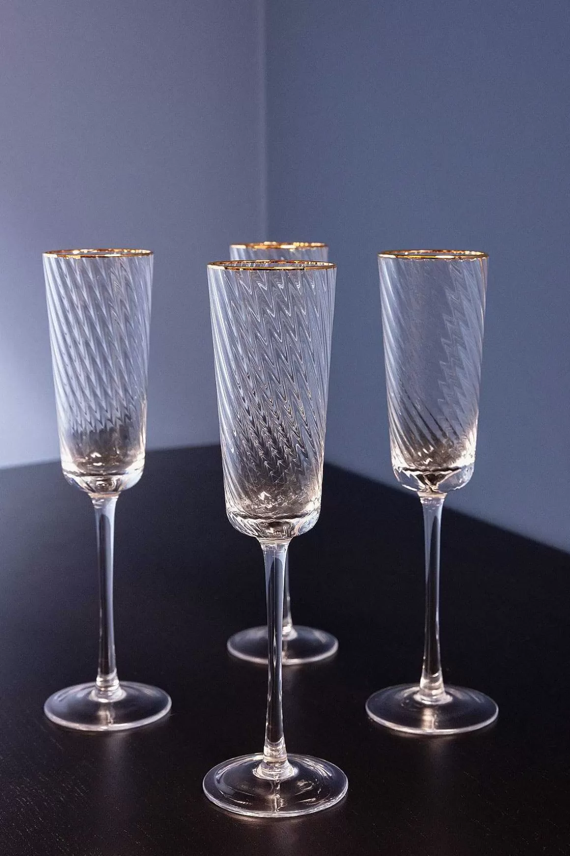 Atticus & Stone Set Of 4 Gold Trimmed Champagne Flutes Best Sale