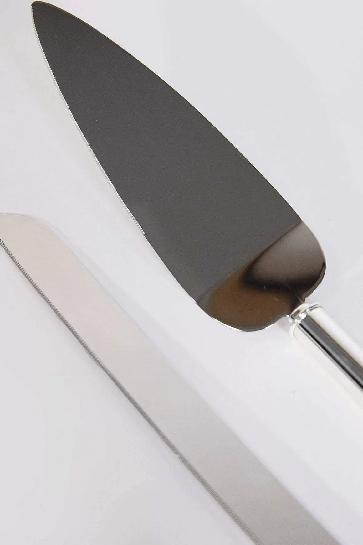 Carraig Donn Living Wedding Cake Serving Set Discount