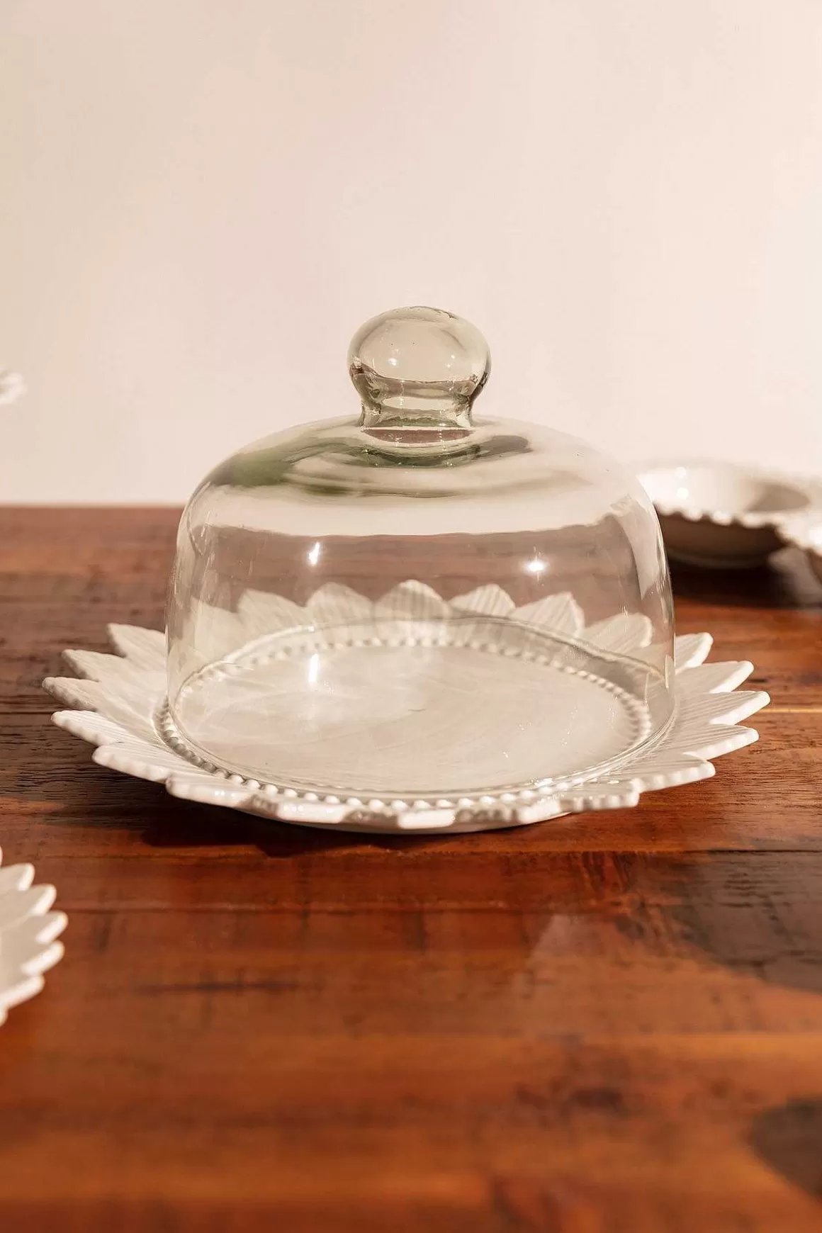 Carraig Donn HOME White Ceramic & Glass Cake Dome Clearance