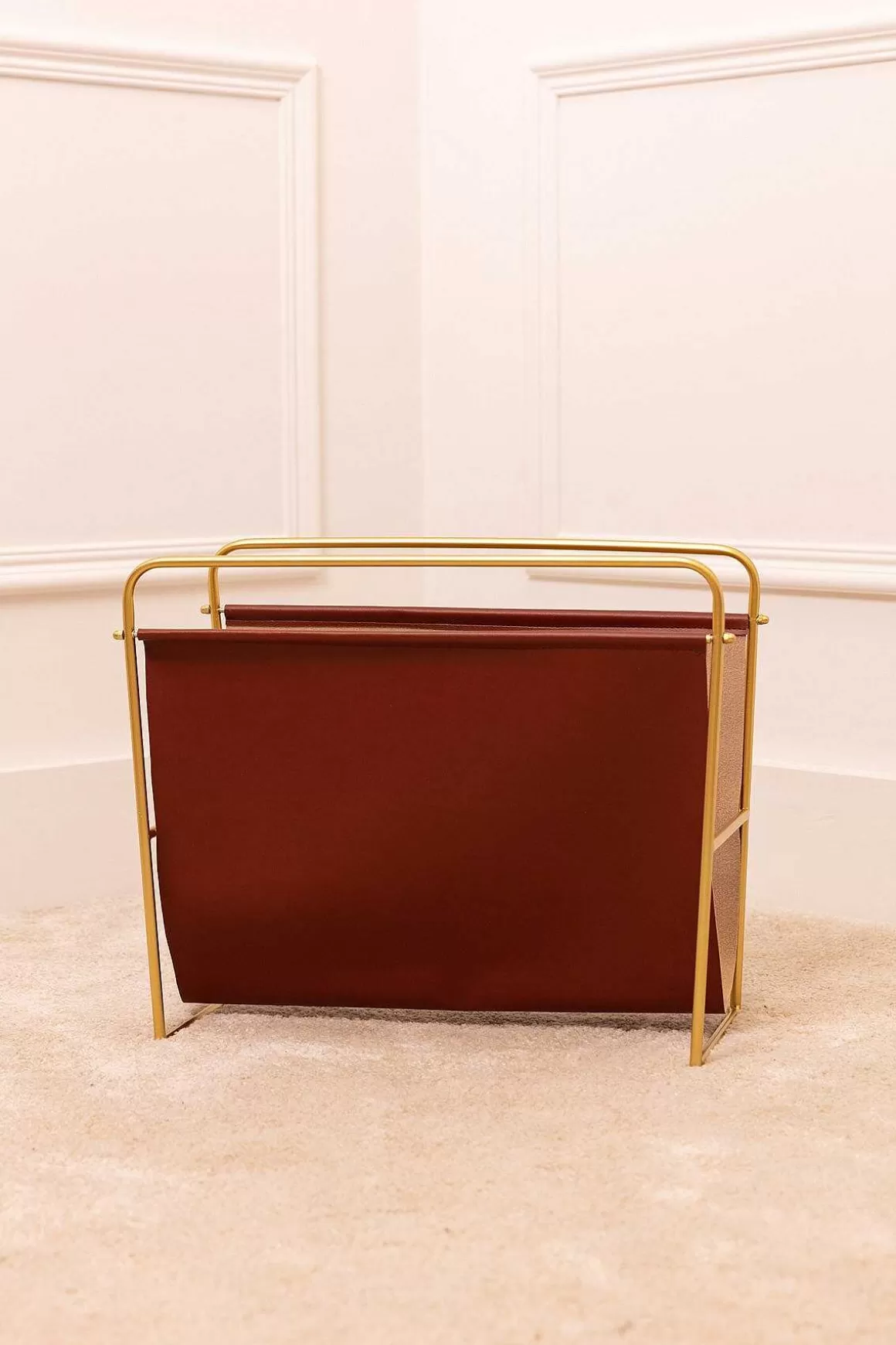Carraig Donn HOME Wood & Gold Magazine Rack Hot