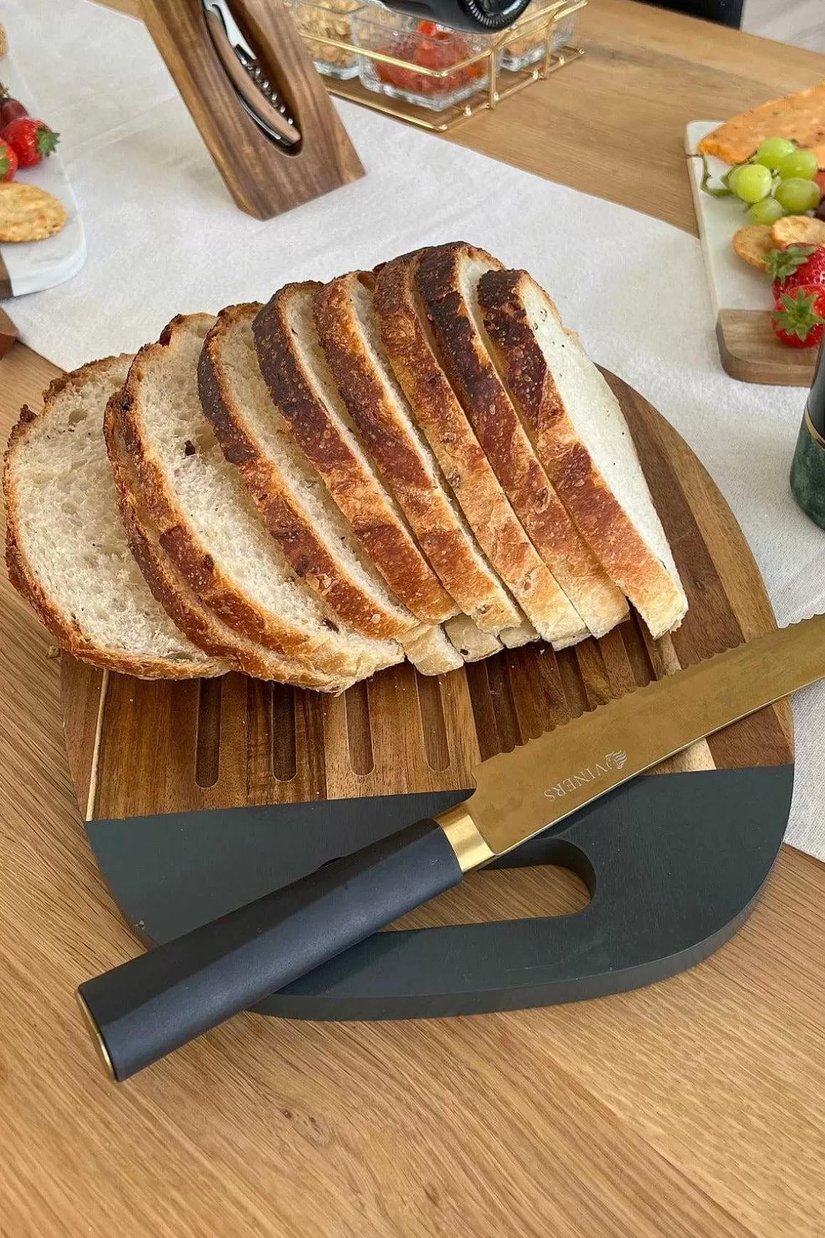 Carraig Donn HOME Wooden Bread Chopping Board Best Sale
