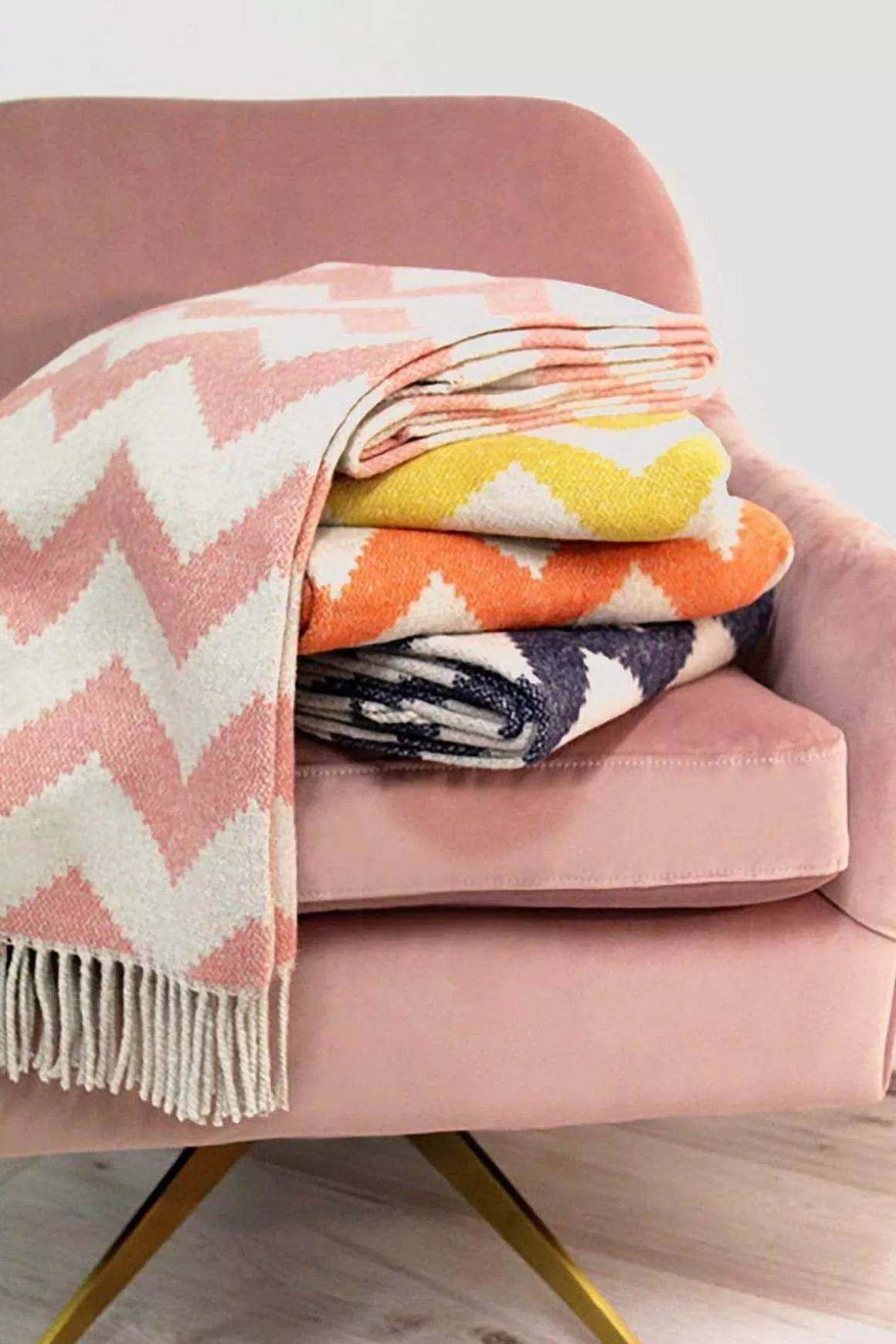 Scatter Box Ziggy Throw 127X178Cm In Orange And Grey Cheap